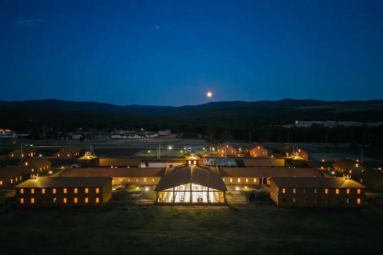 photo_2025-11-20_01-44-34